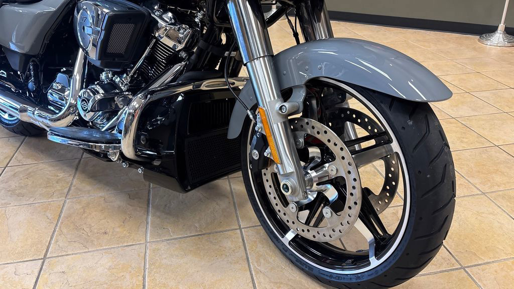 Road Glide®