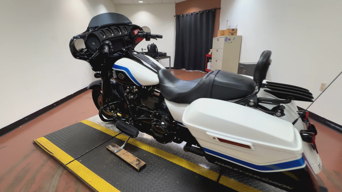 Street Glide® Special