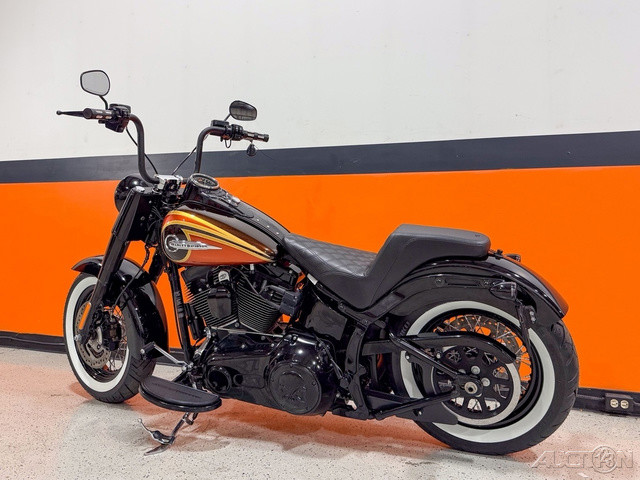 Softail® Slim® S