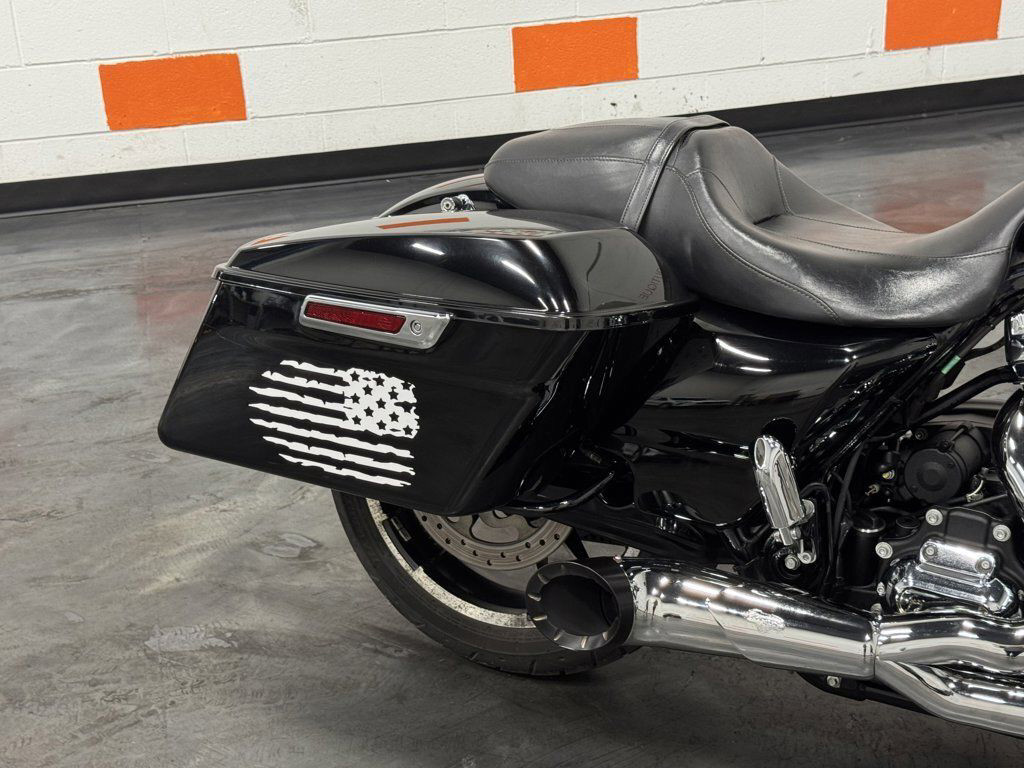 Street Glide®