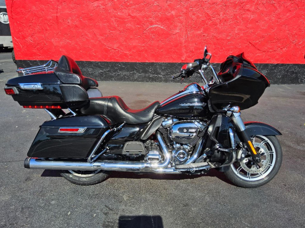 Road Glide® Ultra