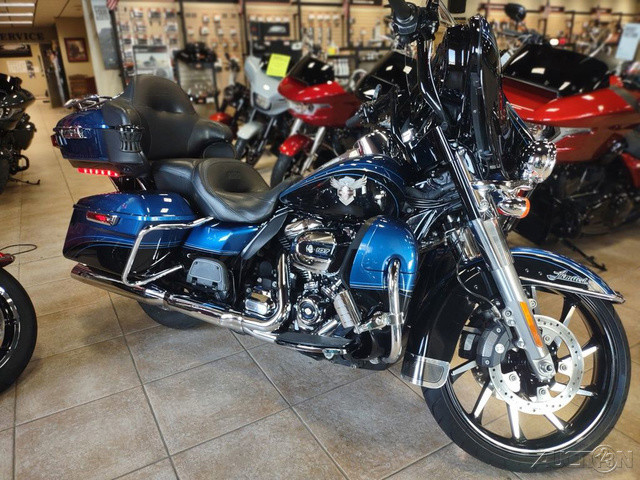 Electra Glide® Ultra® Limited 115th Anniversary