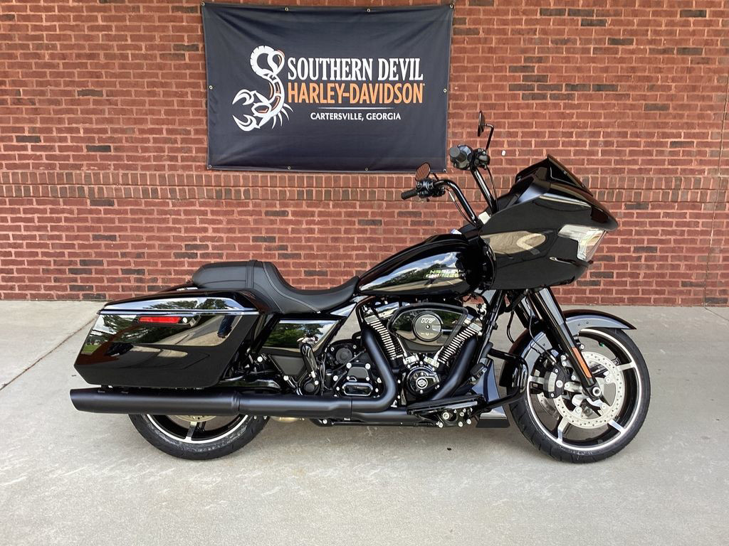 Road Glide®