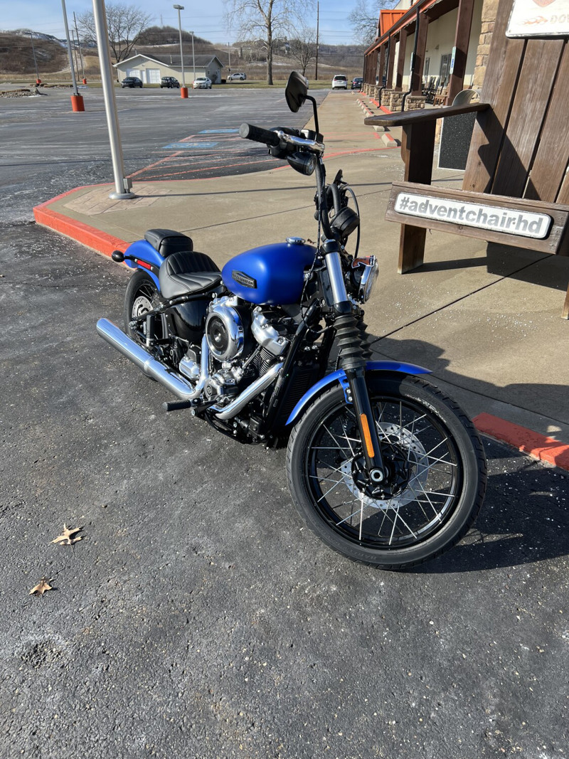 Street Bob®