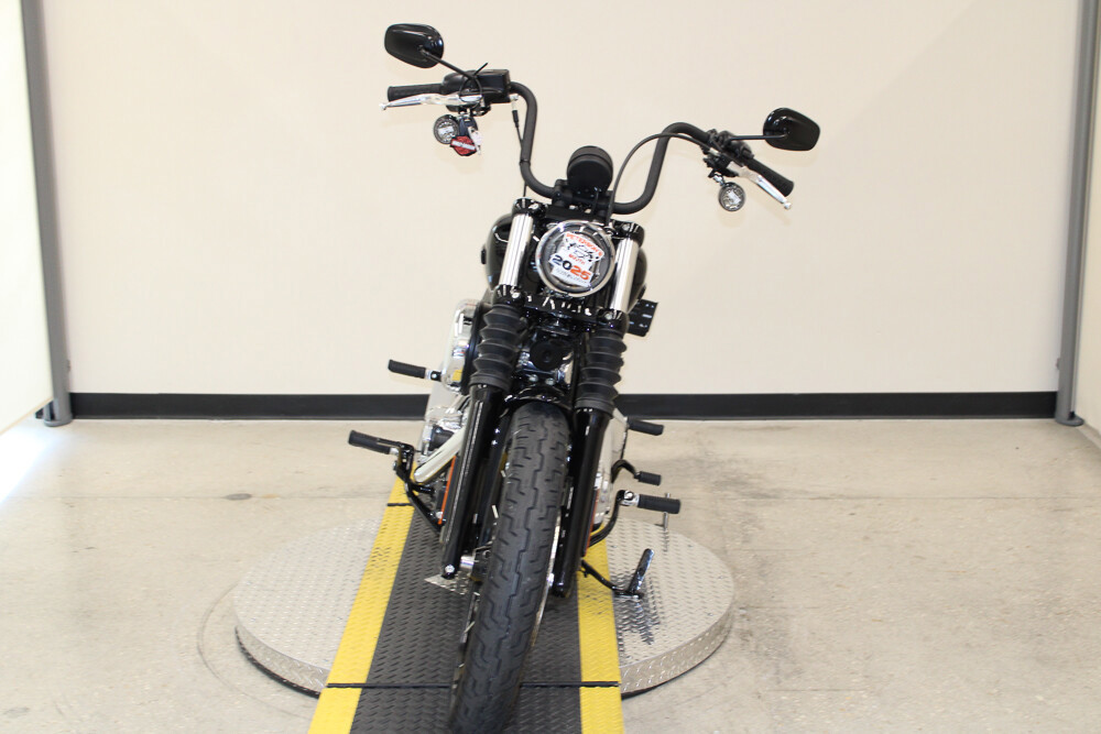 Street Bob®