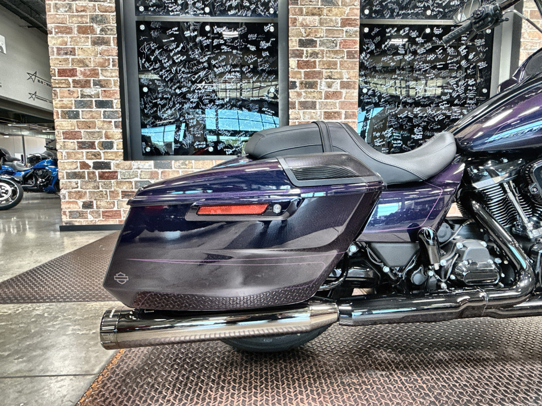 Road Glide®