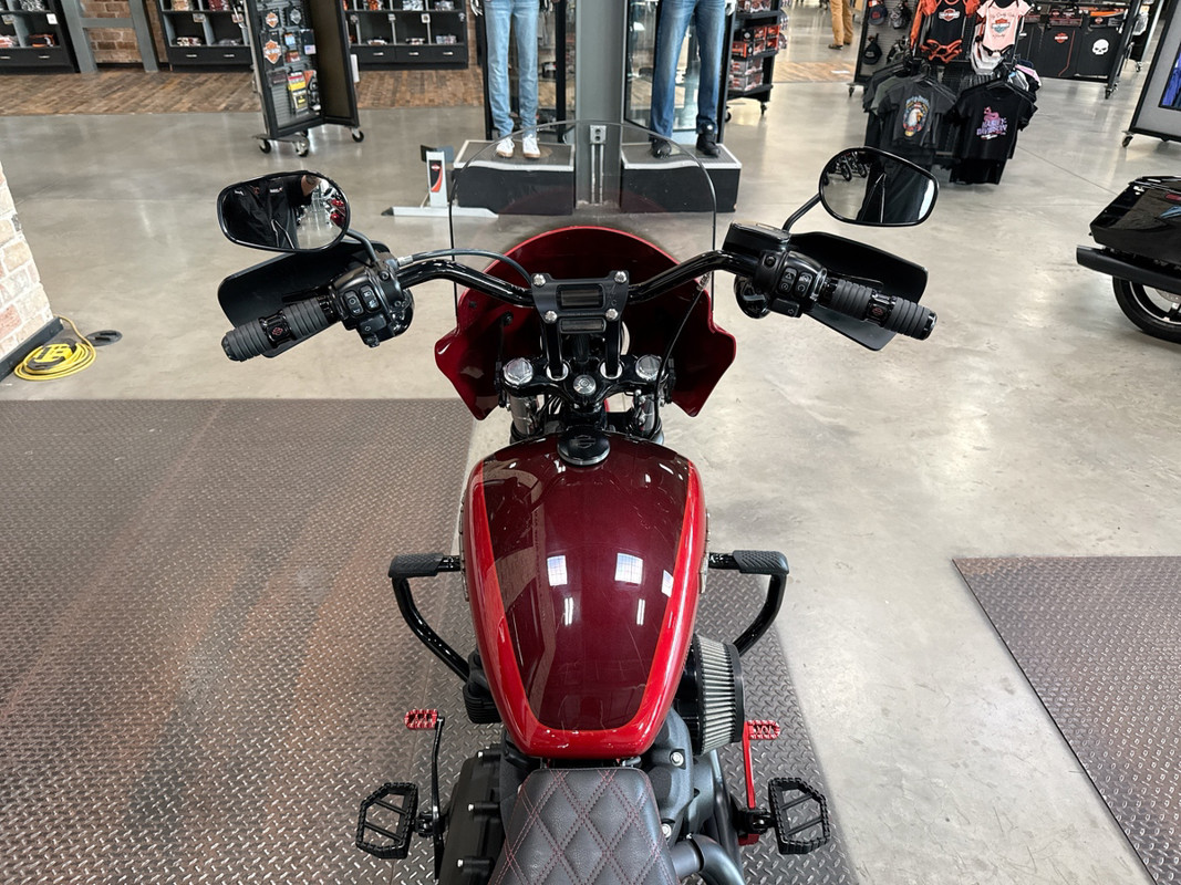 Softail® Street Bob®