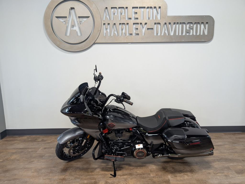 CVO® Road Glide®