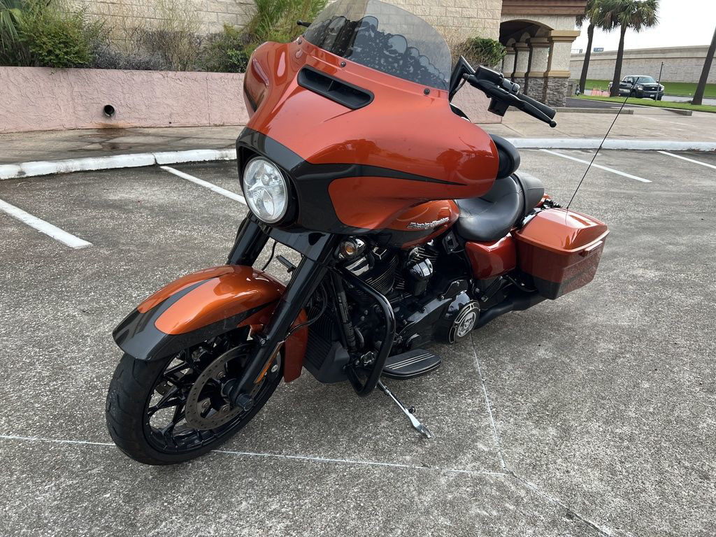 Street Glide® Special