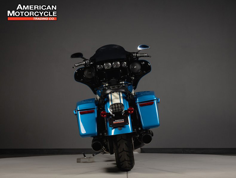 Street Glide® ST