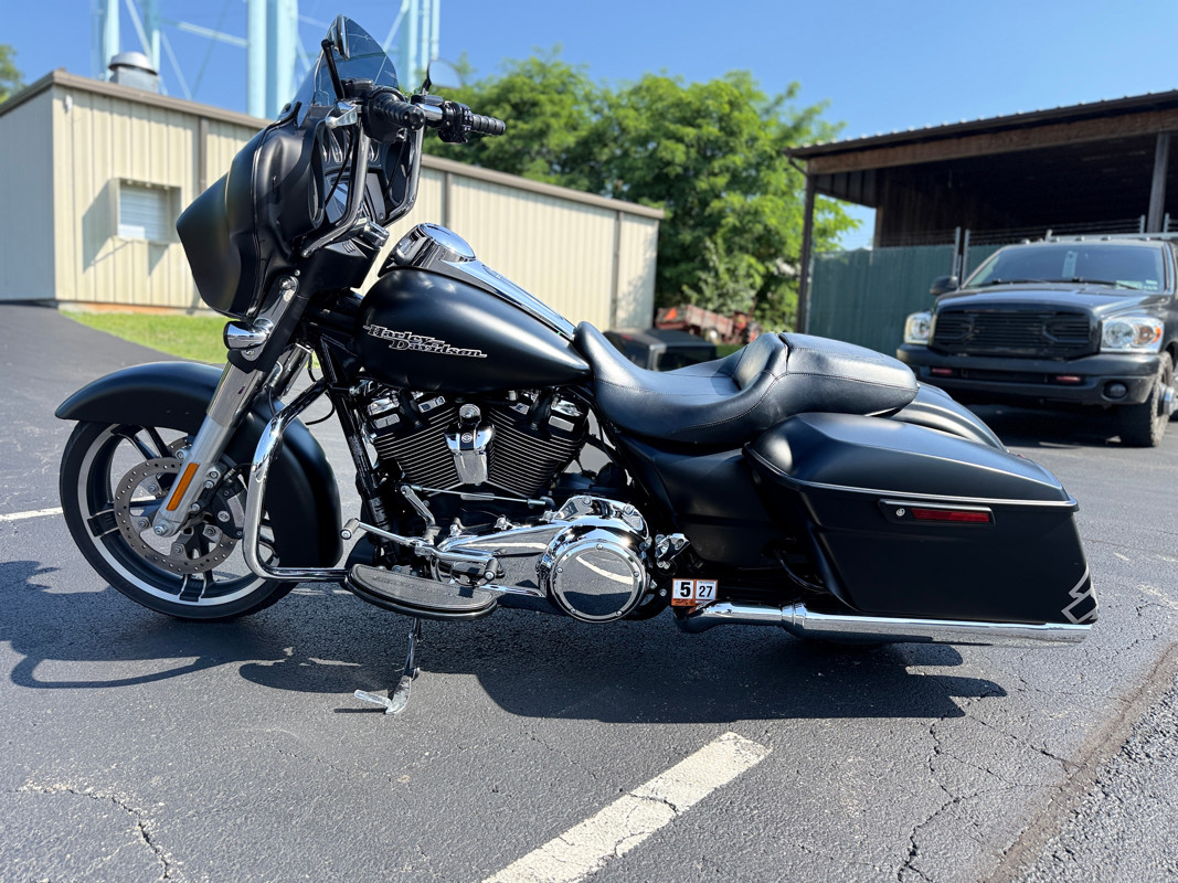 Street Glide® Special