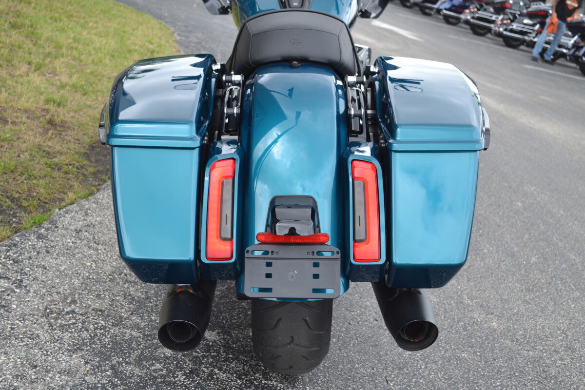 Road Glide®