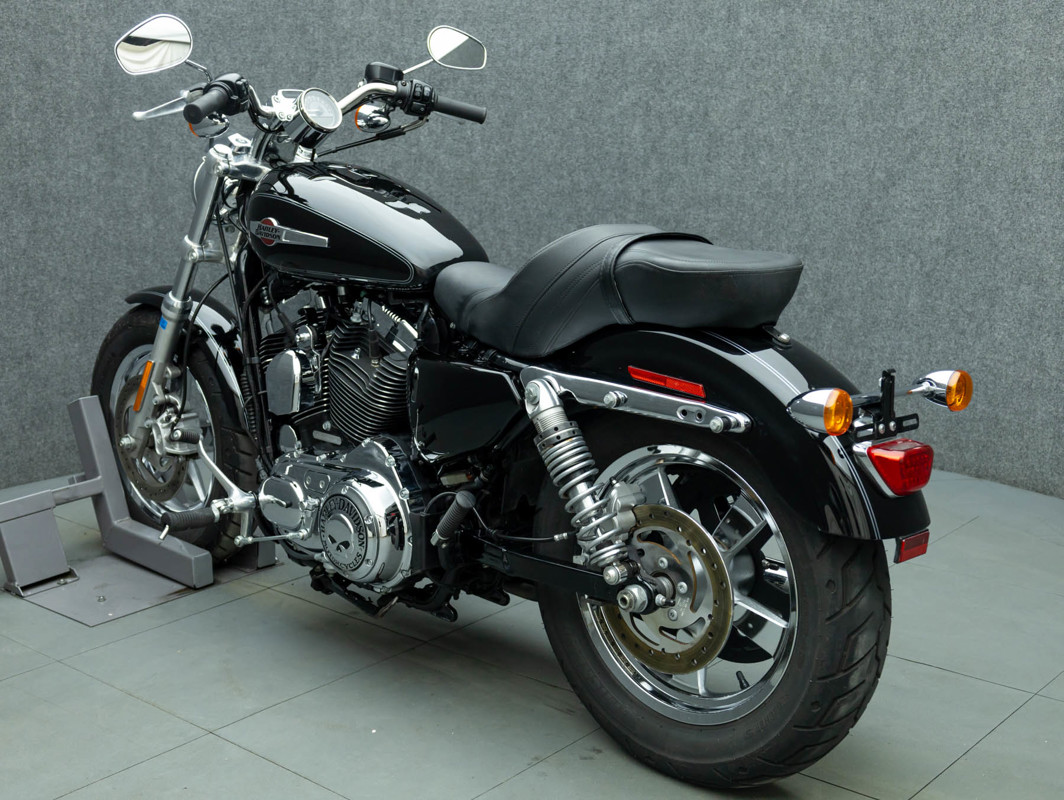 Sportster® 1200 Custom