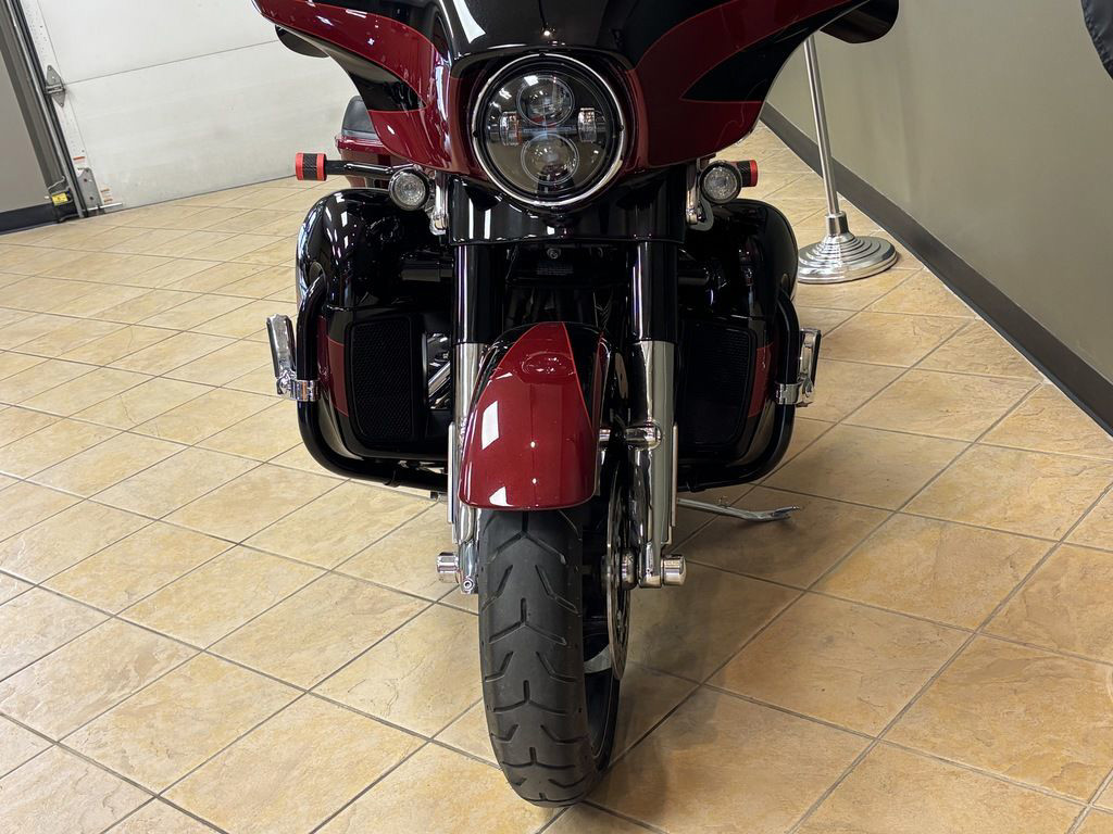 CVO® Street Glide®