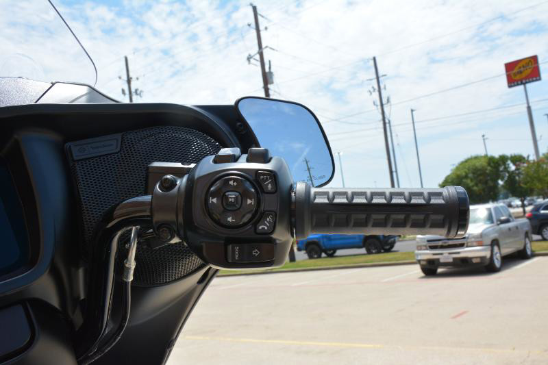 Street Glide® Ultra