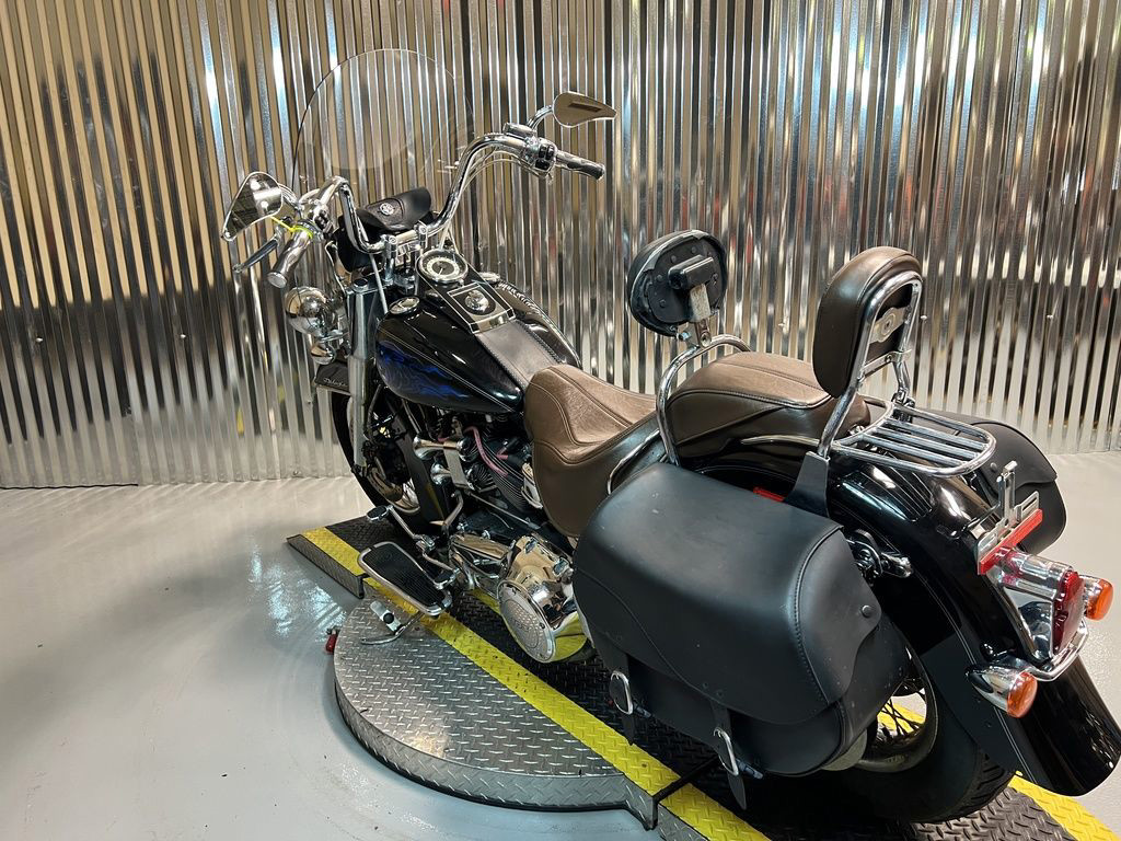 Softail® Deluxe