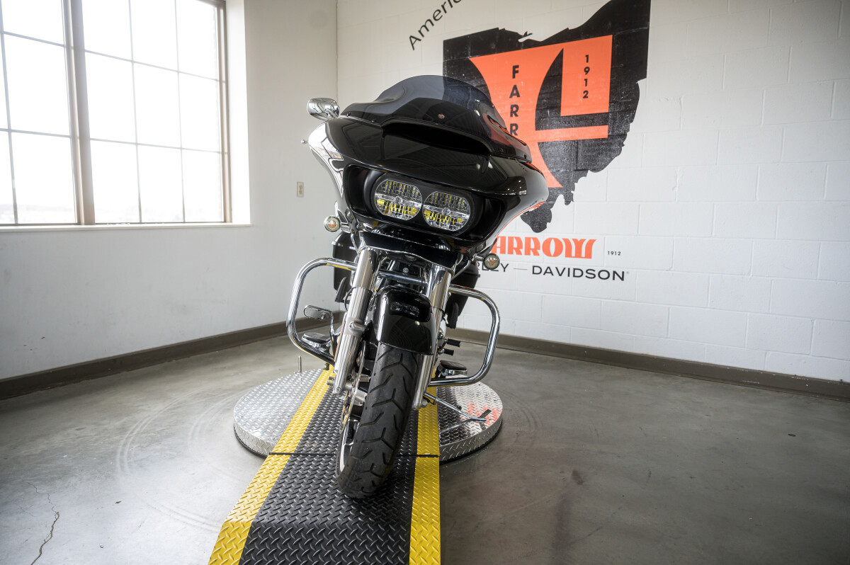 Road Glide®