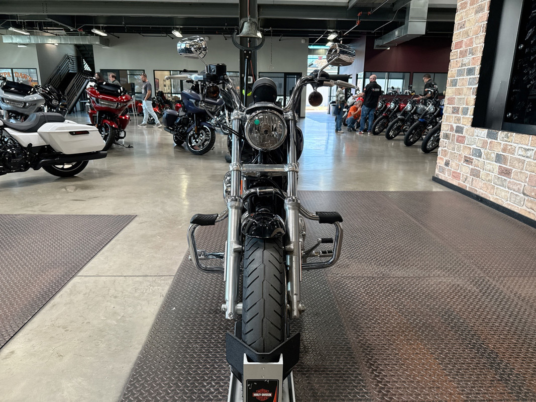 Sportster® SuperLow®