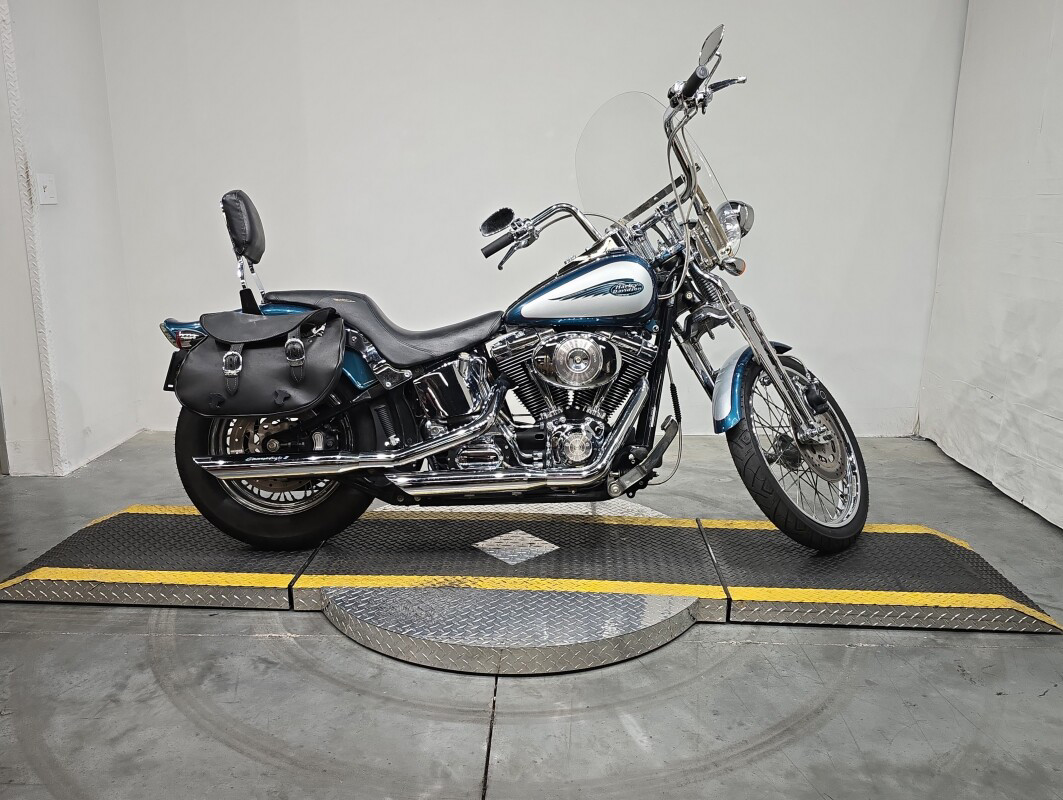 Springer® Softail®