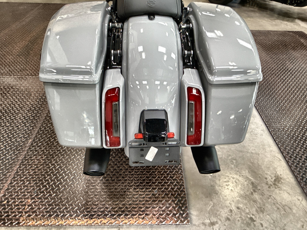 Street Glide®
