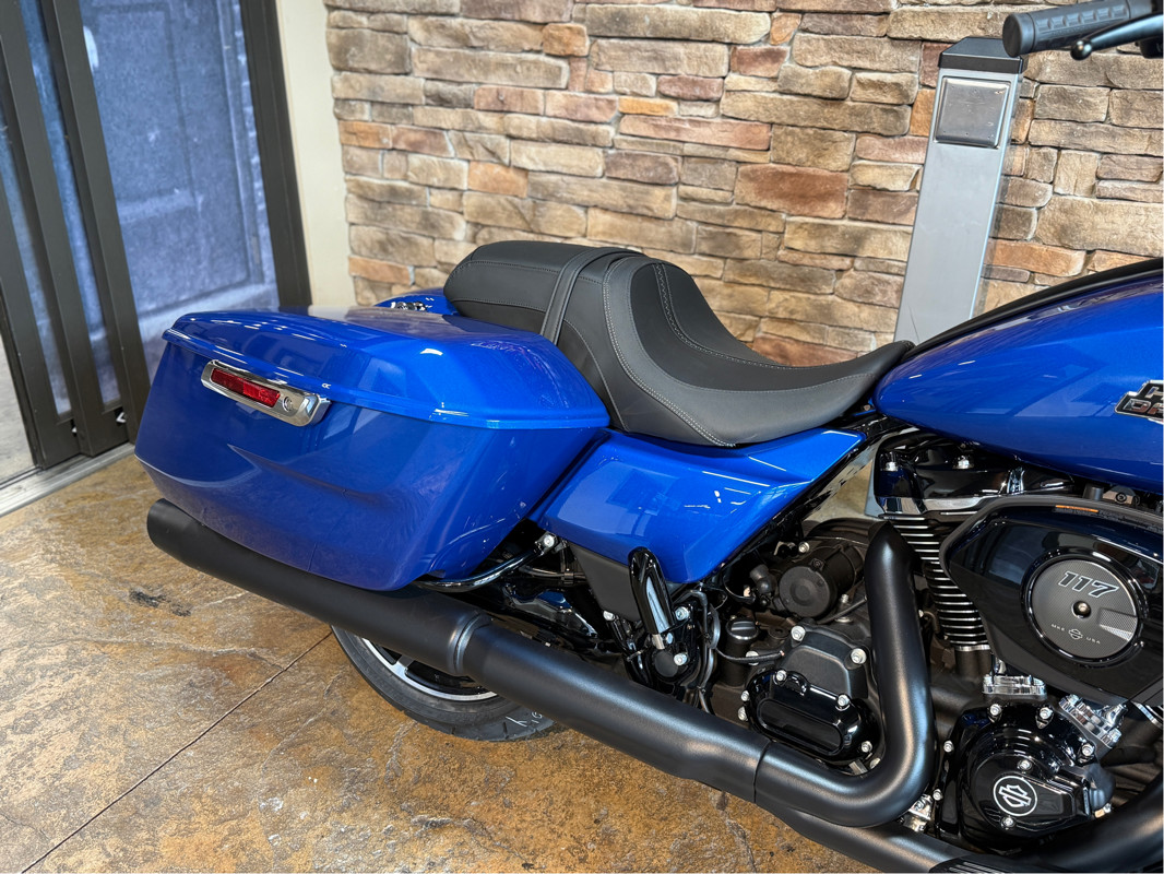 Road Glide®