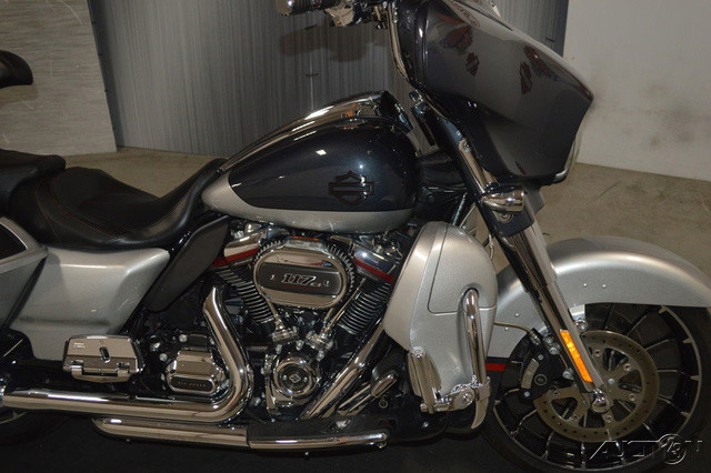 CVO® Street Glide®