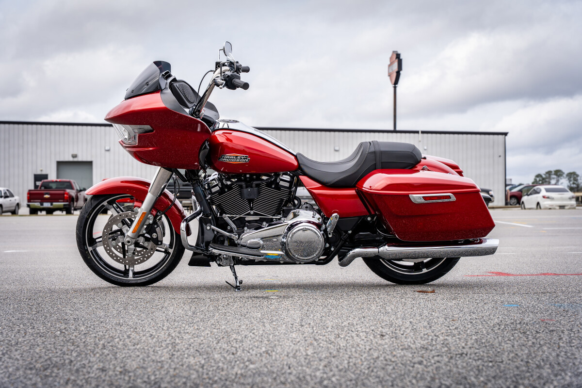 Road Glide®