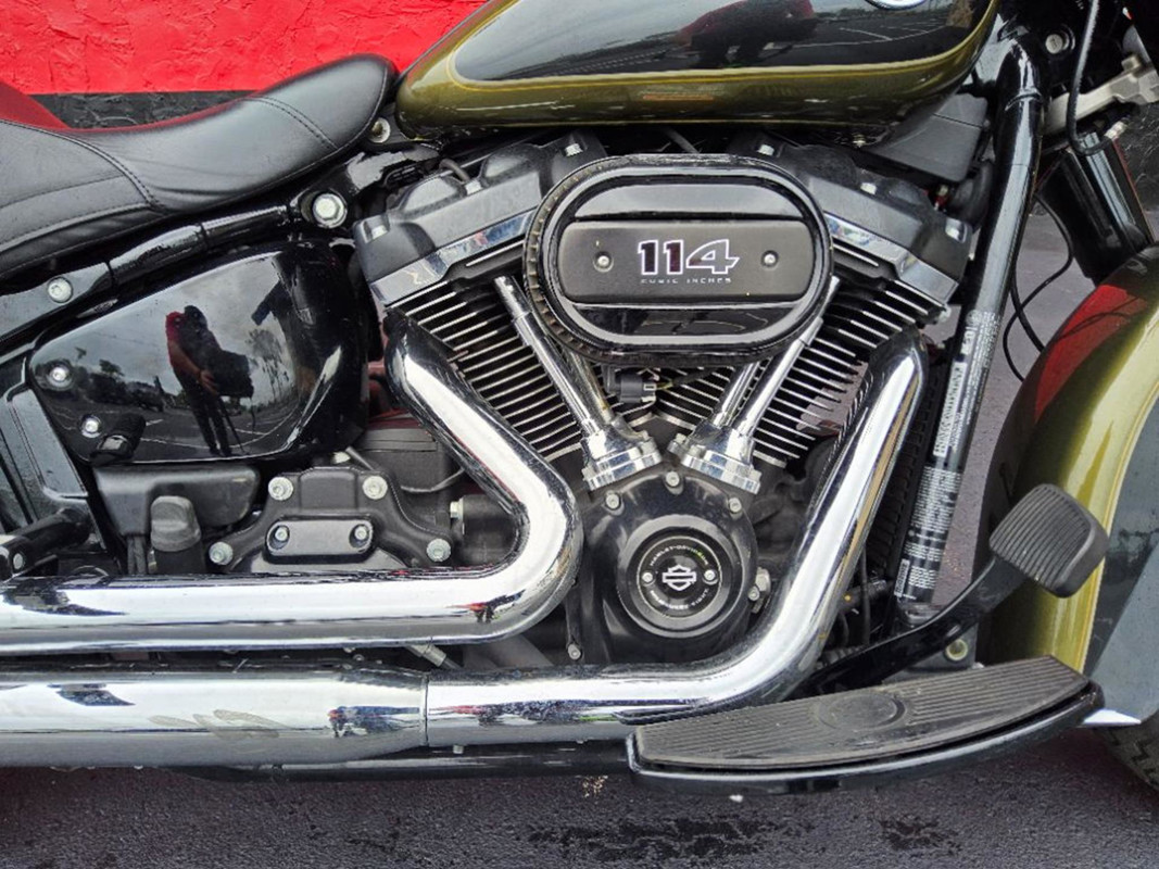 Softail® Heritage Classic 114