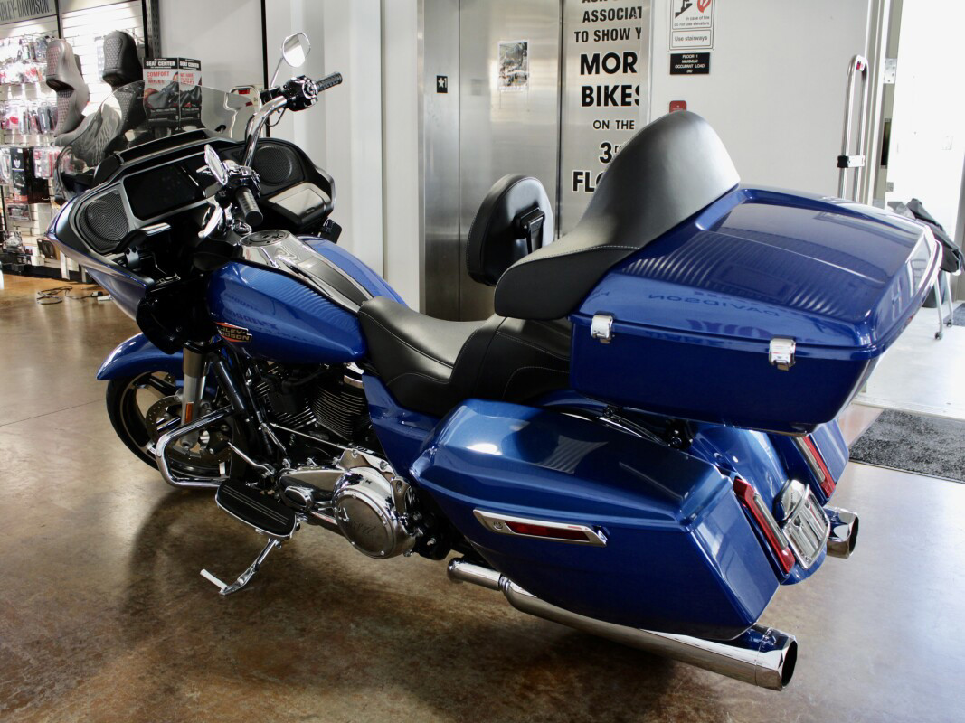 Road Glide®