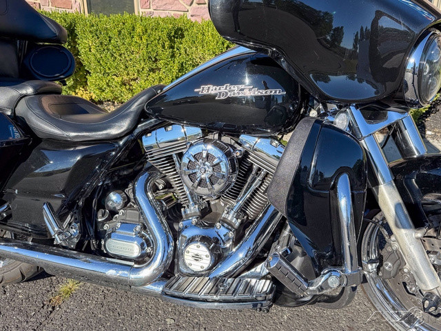 Street Glide®