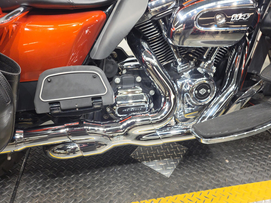 Road Glide® Ultra