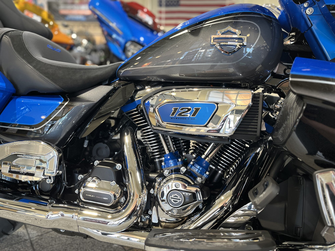 CVO® Street Glide® Limited