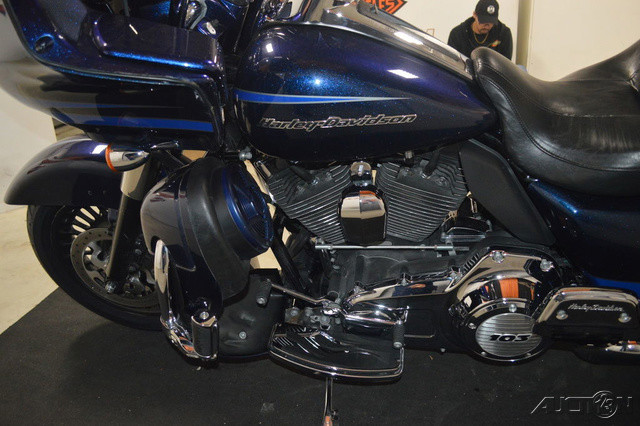 Road Glide® Ultra
