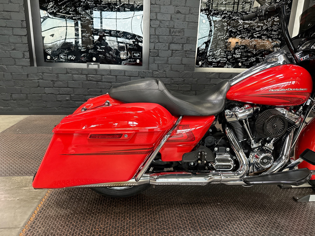 Road Glide® Special