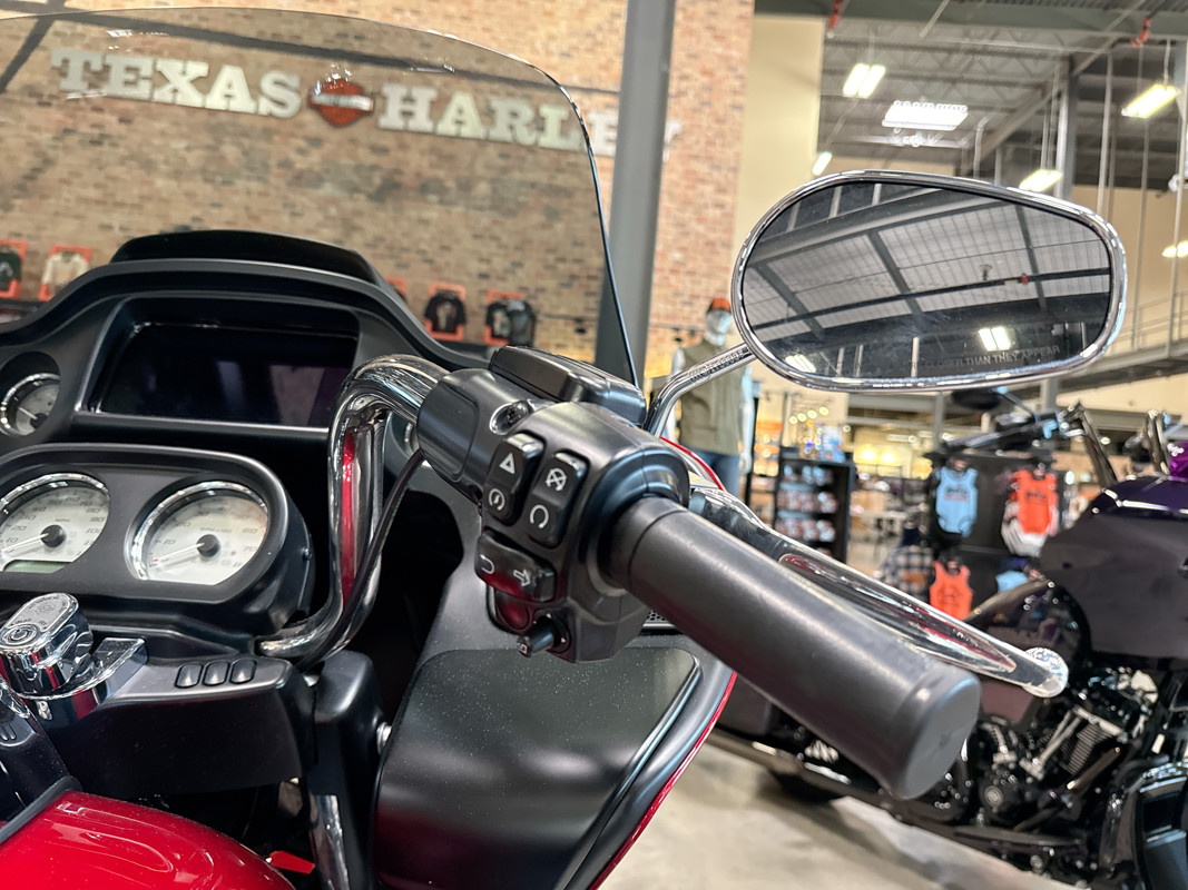 Road Glide®