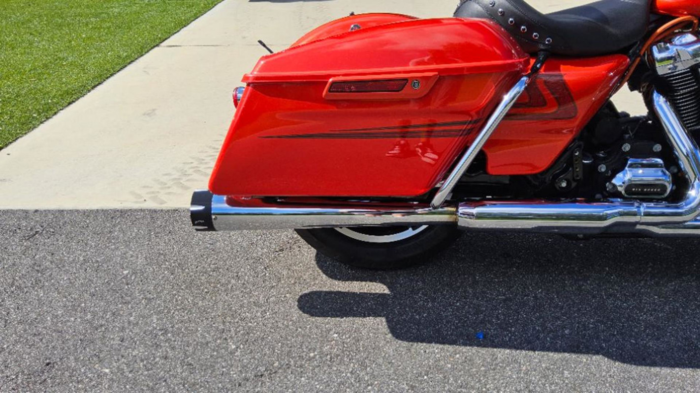 Street Glide®