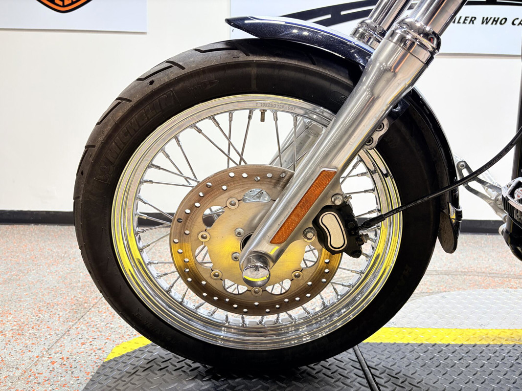 Dyna® Super Glide Custom