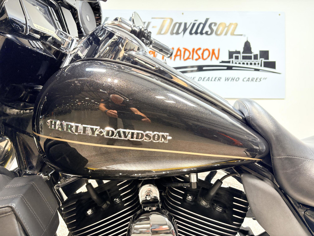 Electra Glide® Ultra Limited® Low