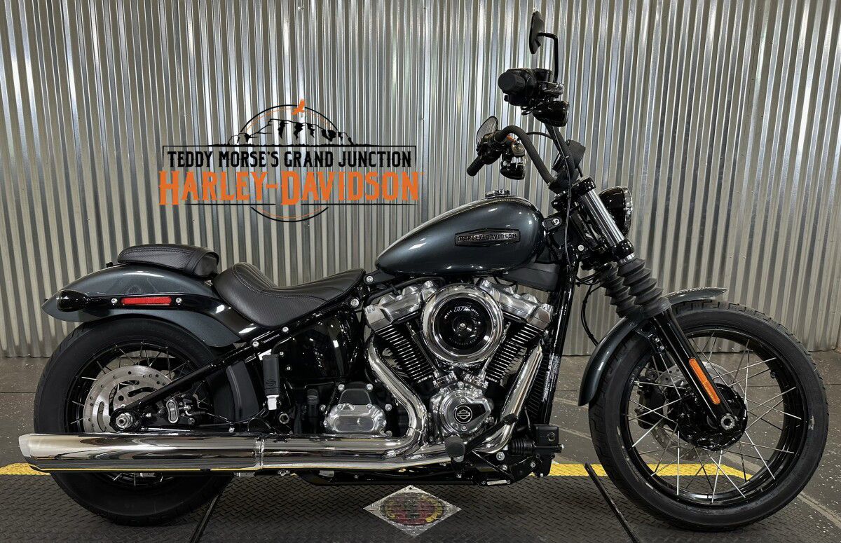 Street Bob®