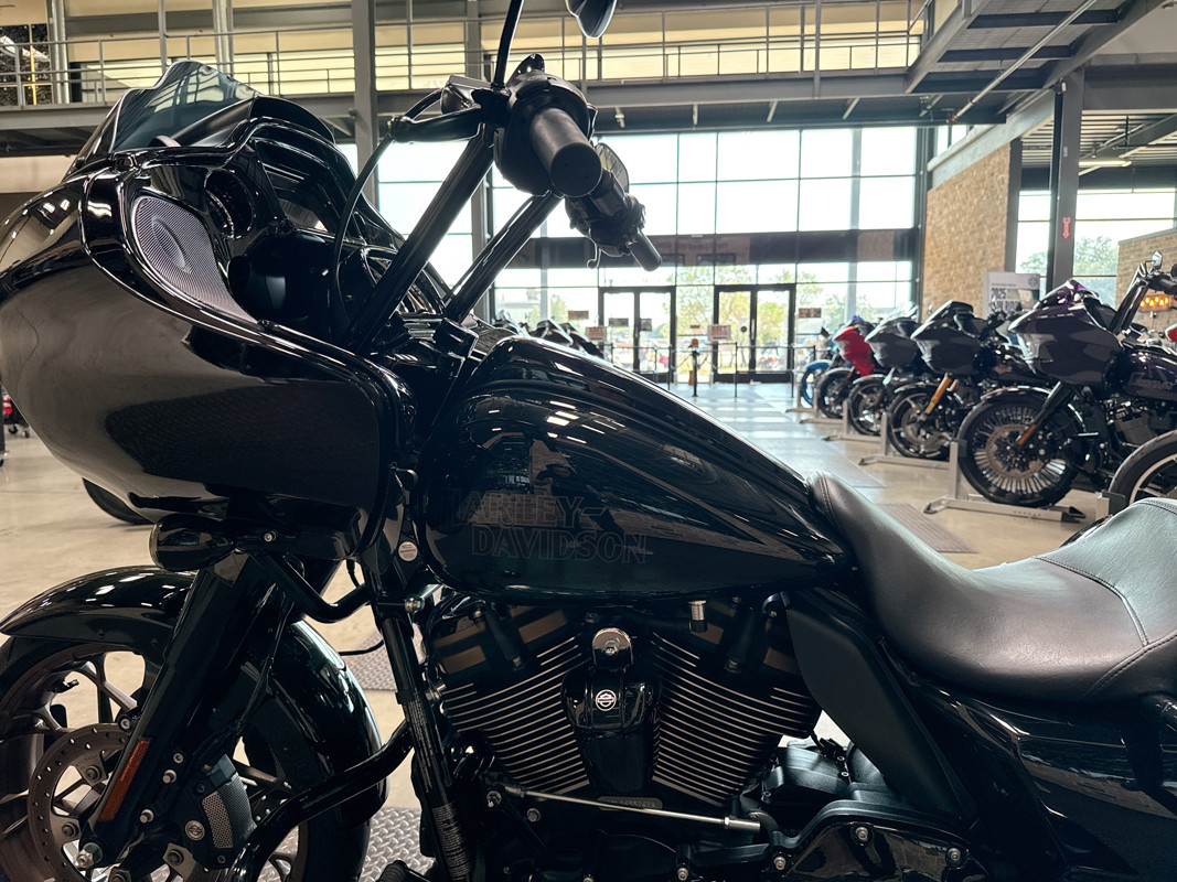 Road Glide® ST