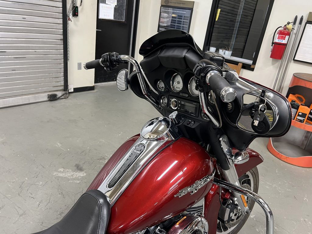 Street Glide®