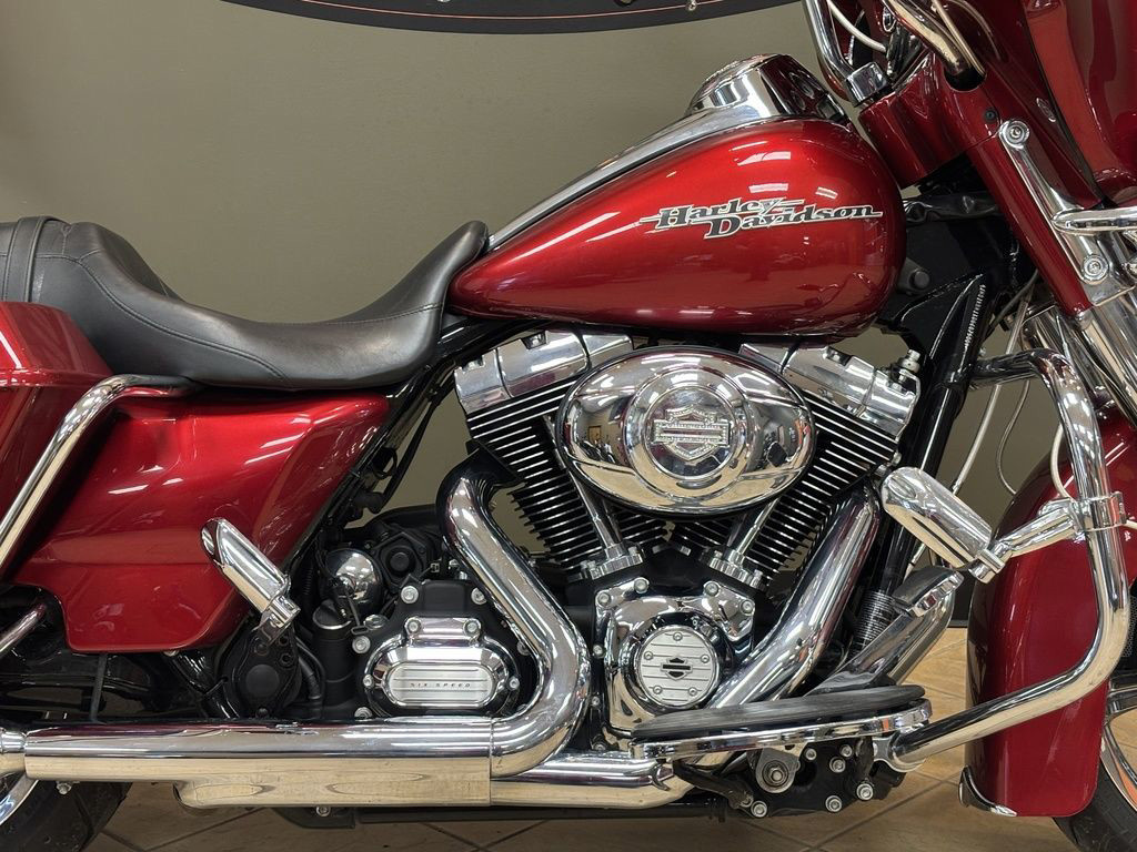 Street Glide®