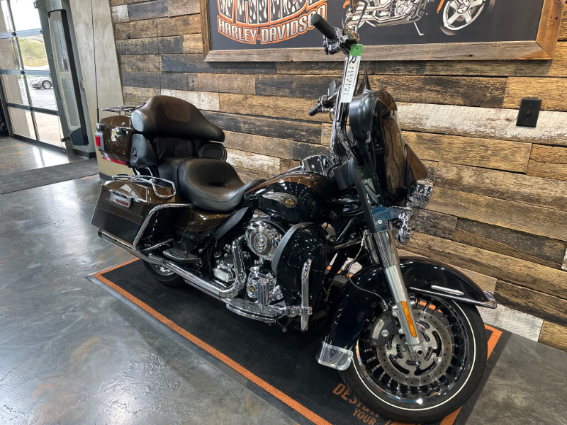 Electra Glide® Ultra® Limited 110th Anniversary