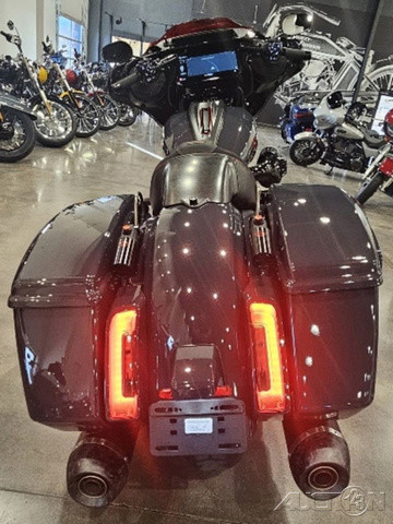 CVO® Street Glide® ST