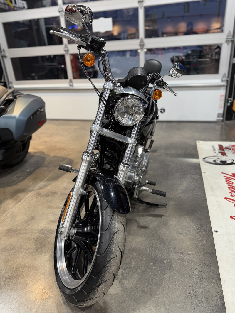 Sportster® 883 SuperLow®