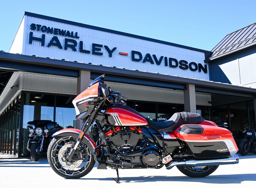 CVO® Street Glide®