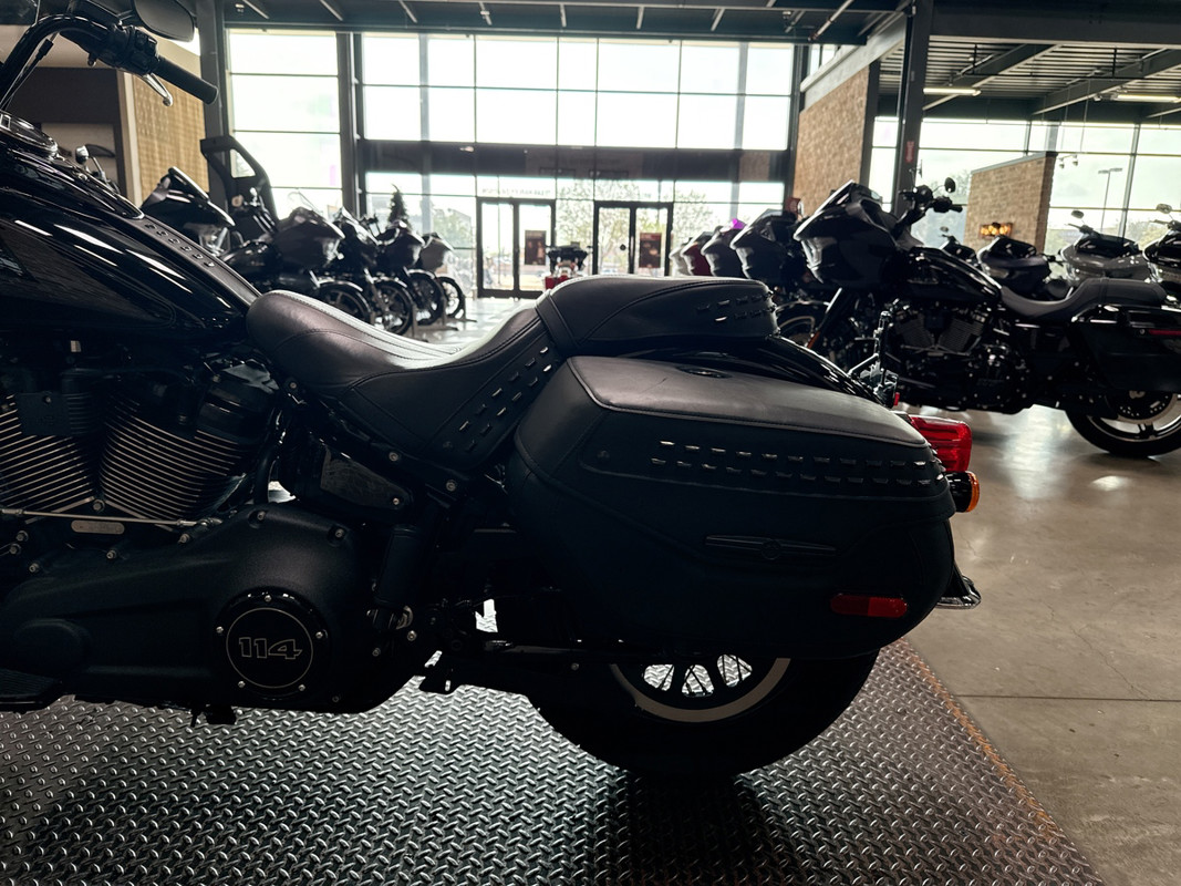 Heritage Classic 114