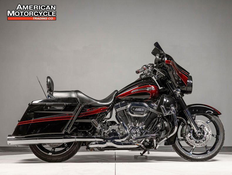 CVO™ Street Glide®
