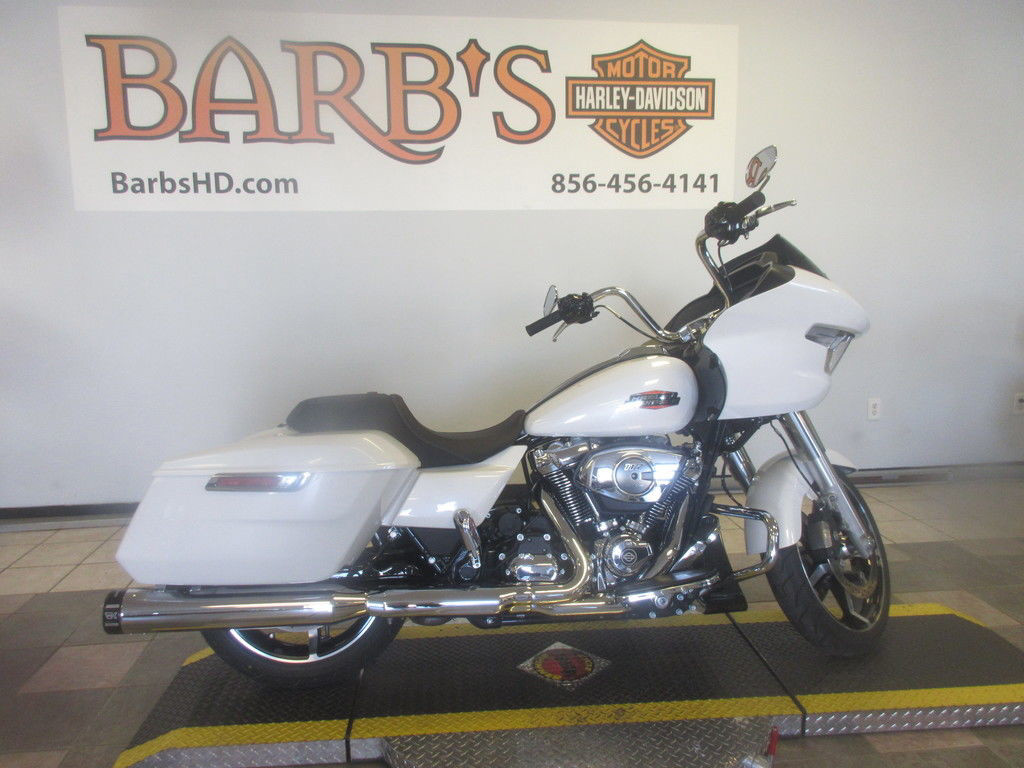 Road Glide®