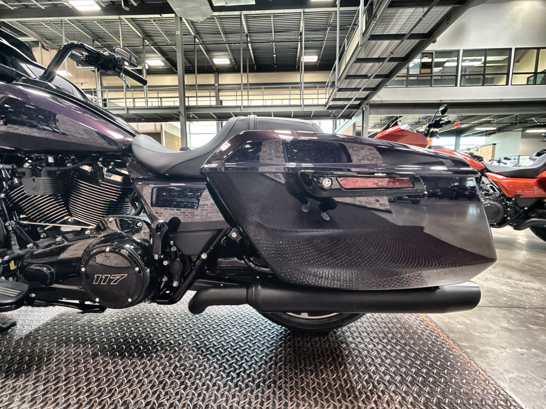 Road Glide®